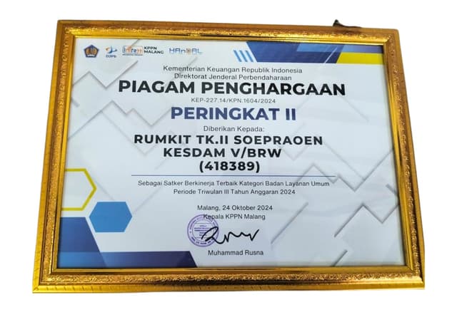 Piagam Penghargaan Satker Berkinerja Terbaik Kategori BLU Periode Triwulan III